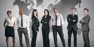 Các công cụ Quản trị chiến lược hiệu quả: SWOT, BCG, GE, và BMC