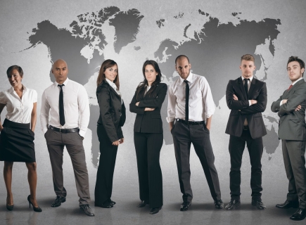 Các công cụ Quản trị chiến lược hiệu quả: SWOT, BCG, GE, và BMC