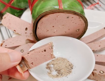 Các món đặc sản miền Trung làm quà cho người thân