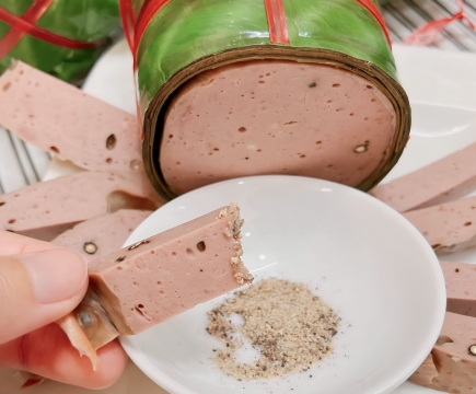 Các món đặc sản miền Trung làm quà cho người thân